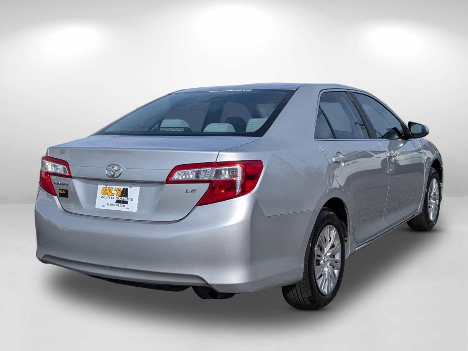 2012 Toyota Camry LE (4T1BF1FK2CU) with an Gas I4 2.5L/152 engine, 6-Speed Automatic w/Manual Shift transmission, located at 7000 Northlake Connector, Columbus, GA, 31904, (706) 987-8085, 32.524975, -84.978134 - 2012 Toyota Camry LE - Photo#4