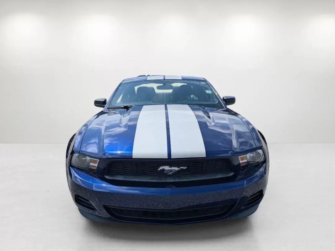 2012 Ford Mustang V6 (1ZVBP8AM2C5) with an Other engine, located at 3959 U.S. 80 W, Phenix City, AL, 36870, (334) 297-4885, 32.469296, -85.135185 - **Unleash Your Inner Driver with this 2012 Ford Mustang V6 at Gils Auto - Phenix City!**<br /> <br /> Are you ready to elevate your driving experience and make every commute a thrill? This striking 2012 Ford Mustang V6, available at Gils Auto in Phenix City, AL, is not just a car; it's a lifestyle c - Photo#1