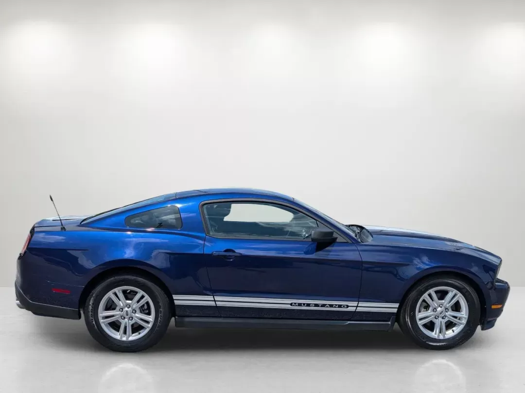 2012 Ford Mustang V6 (1ZVBP8AM2C5) with an Other engine, located at 3959 U.S. 80 W, Phenix City, AL, 36870, (334) 297-4885, 32.469296, -85.135185 - **Unleash Your Inner Driver with this 2012 Ford Mustang V6 at Gils Auto - Phenix City!**<br /> <br /> Are you ready to elevate your driving experience and make every commute a thrill? This striking 2012 Ford Mustang V6, available at Gils Auto in Phenix City, AL, is not just a car; it's a lifestyle c - Photo#3