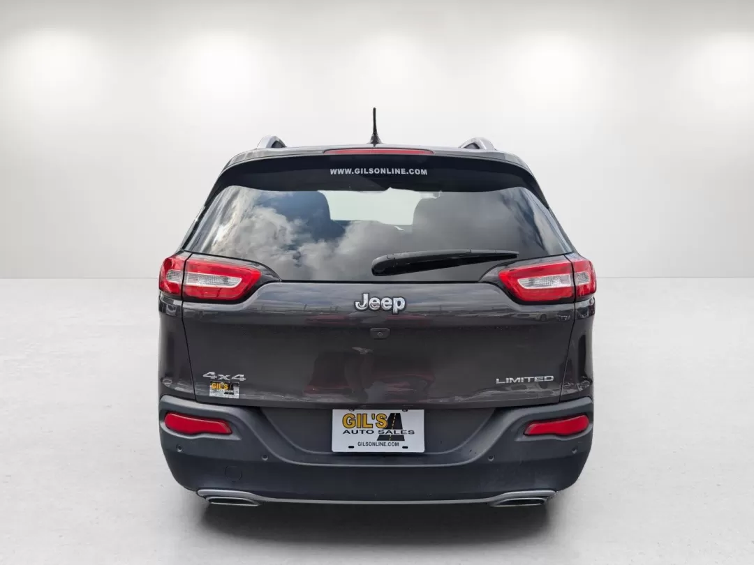 2015 /Lt Frost Beige/Black Jeep Cherokee Limited (1C4PJMDS6FW) with an Other engine, located at 3959 U.S. 80 W, Phenix City, AL, 36870, (334) 297-4885, 32.469296, -85.135185 - **Adventure Awaits with This 2015 Jeep Cherokee Limited at Gils Auto Phenix City, AL!**<br /> <br /> Whether you're a weekend warrior seeking thrills off the beaten path or a busy professional needing a reliable ride for daily commutes, this 2015 Jeep Cherokee Limited is perfectly suited for your l - Photo#6