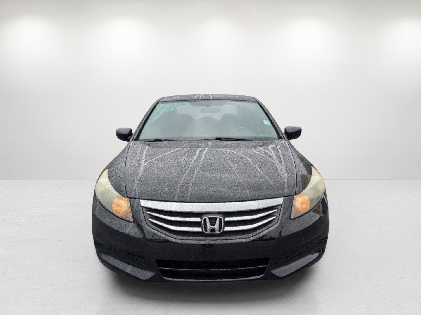 2012 Honda Accord Sdn SE (1HGCP2F66CA) with an Gas I4 2.4L/144 engine, 5-Speed Automatic transmission, located at 7000 Northlake Connector, Columbus, GA, 31904, (706) 987-8085, 32.524975, -84.978134 - 2012 Honda Accord Sdn SE - Photo#1