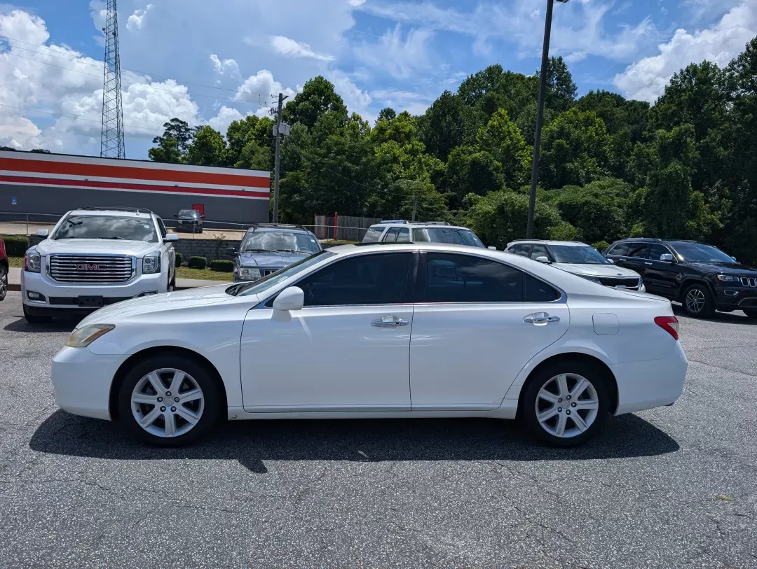 2007 Lexus ES 350 (JTHBJ46G672) with an Other engine, located at 3959 U.S. 80 W, Phenix City, AL, 36870, (334) 297-4885, 32.469296, -85.135185 - **Experience Luxury and Reliability with the 2007 Lexus ES 350 at Gils Auto in Phenix City!**<br /> <br /> Are you in the market for a dependable, stylish sedan that can elevate your everyday driving experience? Look no further than the 2007 Lexus ES 350, available now at Gils Auto, your trusted Buy - Photo#7