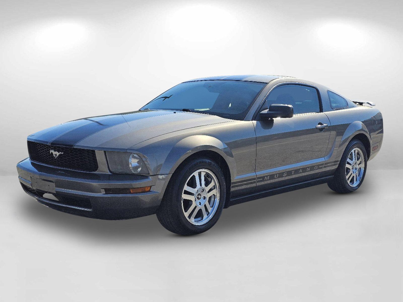 2005 Mineral Grey Metallic /Dark Charcoal Ford Mustang Premium (1ZVFT80N355) with an Gas V6 4.0L/244 engine, 5-Speed Automatic transmission, located at 5115 14th Ave., Columbus, GA, 31904, (706) 323-0345, 32.511494, -84.971046 - 2005 Ford Mustang Premium - Photo#0