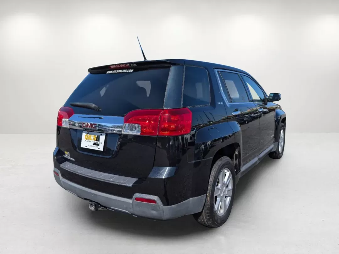 2011 /Jet Black GMC Terrain SLE-1 (2CTALMEC9B6) with an Gas I4 2.4/146.5 engine, 6-Speed Automatic transmission, located at 1430 Gateway Drive, Opelika, AL, 36801, (334) 239-0944, 32.637871, -85.409790 - 2011 GMC Terrain SLE-1 - Photo#4