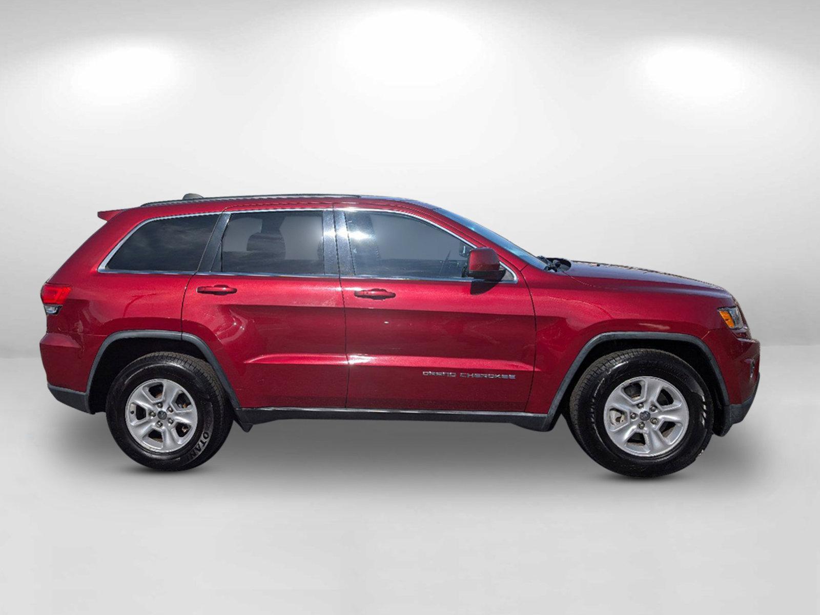 2014 /Black Jeep Grand Cherokee Laredo (1C4RJEAG5EC) with an Regular Unleaded V-6 3.6 L/220 engine, 8-Speed Automatic w/OD transmission, located at 3959 U.S. 80 W, Phenix City, AL, 36870, (334) 297-4885, 32.469296, -85.135185 - 2014 Jeep Grand Cherokee Laredo - Photo#7