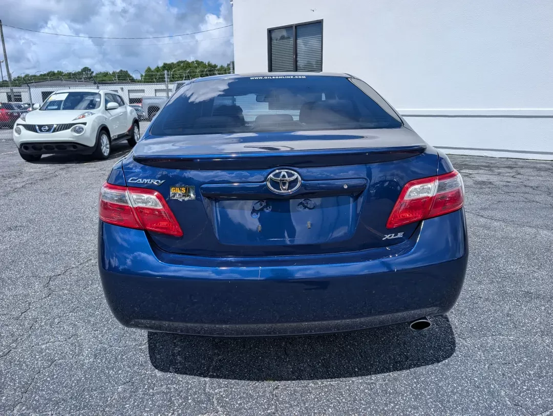 2008 Toyota Camry XLE (4T1BE46K28U) with an Gas I4 2.4L/144 engine, 5-Speed Automatic w/OD transmission, located at 3959 U.S. 80 W, Phenix City, AL, 36870, (334) 297-4885, 32.469296, -85.135185 - 2008 Toyota Camry XLE - Photo#5