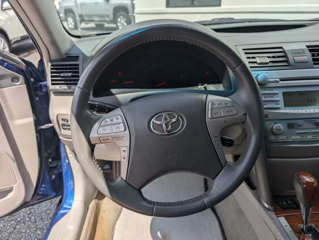 2008 Toyota Camry XLE (4T1BE46K28U) with an Gas I4 2.4L/144 engine, 5-Speed Automatic w/OD transmission, located at 3959 U.S. 80 W, Phenix City, AL, 36870, (334) 297-4885, 32.469296, -85.135185 - 2008 Toyota Camry XLE - Photo#15