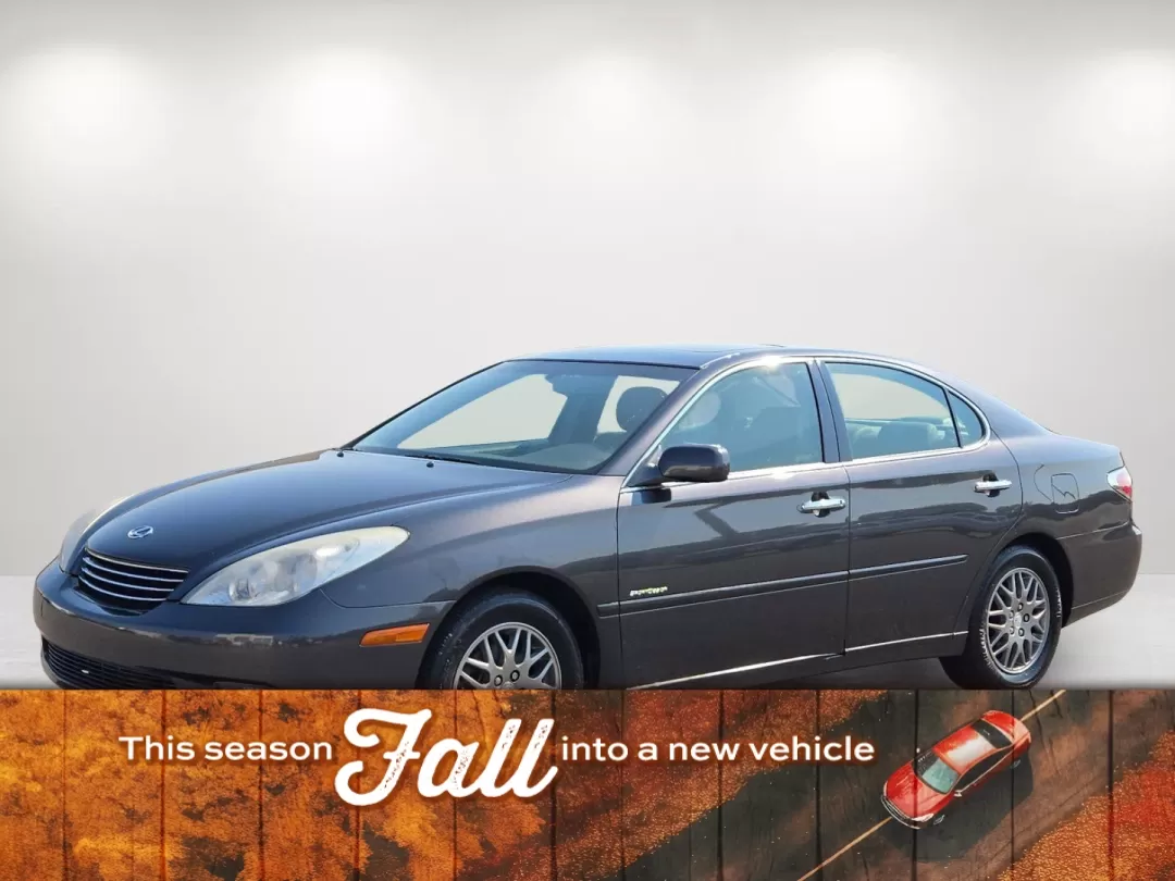 photo of 2004 Lexus ES 330 Sedan