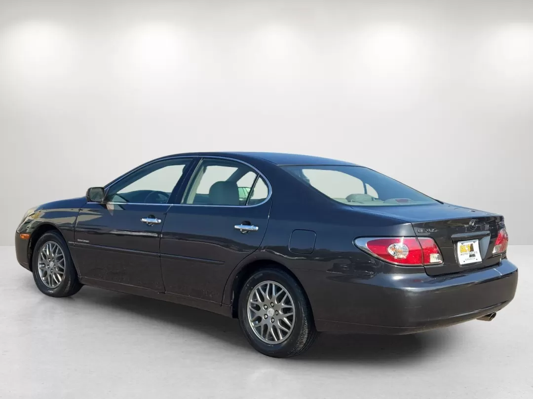 2004 Lexus ES 330 (JTHBA30GX45) with an Other engine, located at 521 Old Farm Lane Rd, Prattville, AL, 36066, (334) 325-1505, 32.482460, -86.416367 - 2004 Lexus ES 330 - Photo#8