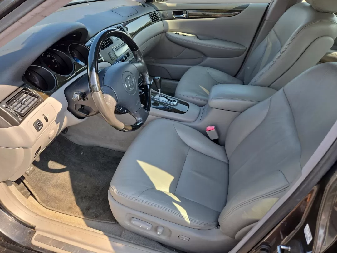 2004 Lexus ES 330 (JTHBA30GX45) with an Other engine, located at 521 Old Farm Lane Rd, Prattville, AL, 36066, (334) 325-1505, 32.482460, -86.416367 - 2004 Lexus ES 330 - Photo#12