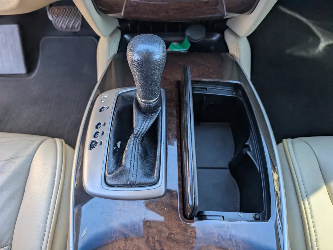 2015 /Wheat Infiniti QX60 (5N1AL0MM7FC) with an Other engine, located at 5115 14th Ave., Columbus, GA, 31904, (706) 323-0345, 32.511494, -84.971046 - **Experience Luxury and Versatility with the 2015 Infiniti QX60 at Gils Auto - Perfect for Growing Families!**<br /> <br /> If you're searching for a vehicle that combines luxury, space, and performance, look no further than the stunning 2015 Infiniti QX60. Designed with the modern family in mind, t - Photo#12