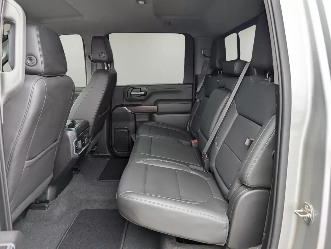 2020 /Jet Black GMC Sierra 2500HD SLT (1GT49NE79LF) with an Other engine, located at 804 22nd Ave, Phenix City, AL, 36870, (334) 297-1860, 32.484749, -85.024475 - **Conquer the Road in Style: 2020 GMC Sierra 2500HD SLT at Gils Auto - Phenix City**<br /> <br /> Are you ready to elevate your driving experience? The 2020 GMC Sierra 2500HD SLT is not just a pickup; it's a lifestyle choice designed for adventurers, families, and professionals alike. Whether you're - Photo#10