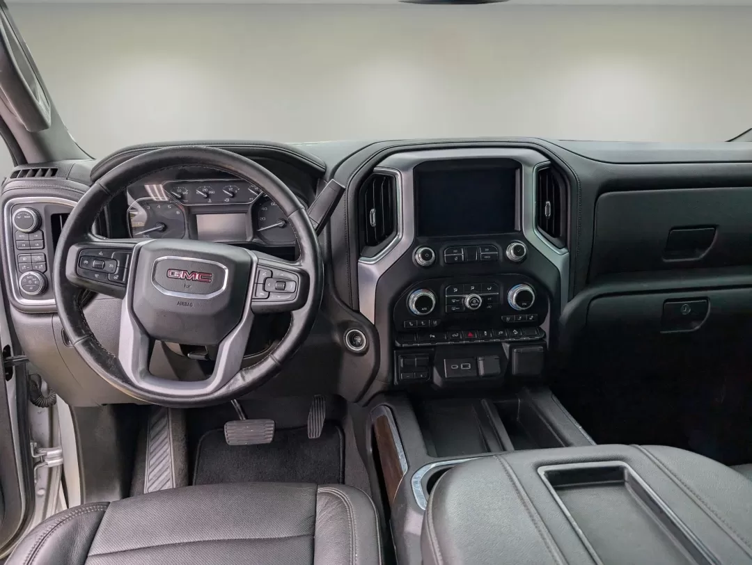 2020 /Jet Black GMC Sierra 2500HD SLT (1GT49NE79LF) with an Other engine, located at 804 22nd Ave, Phenix City, AL, 36870, (334) 297-1860, 32.484749, -85.024475 - **Conquer the Road in Style: 2020 GMC Sierra 2500HD SLT at Gils Auto - Phenix City**<br /> <br /> Are you ready to elevate your driving experience? The 2020 GMC Sierra 2500HD SLT is not just a pickup; it's a lifestyle choice designed for adventurers, families, and professionals alike. Whether you're - Photo#11