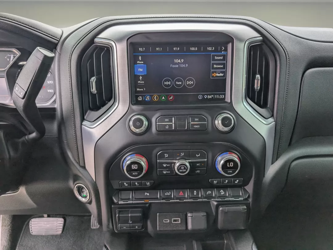 2020 /Jet Black GMC Sierra 2500HD SLT (1GT49NE79LF) with an Other engine, located at 804 22nd Ave, Phenix City, AL, 36870, (334) 297-1860, 32.484749, -85.024475 - **Conquer the Road in Style: 2020 GMC Sierra 2500HD SLT at Gils Auto - Phenix City**<br /> <br /> Are you ready to elevate your driving experience? The 2020 GMC Sierra 2500HD SLT is not just a pickup; it's a lifestyle choice designed for adventurers, families, and professionals alike. Whether you're - Photo#14
