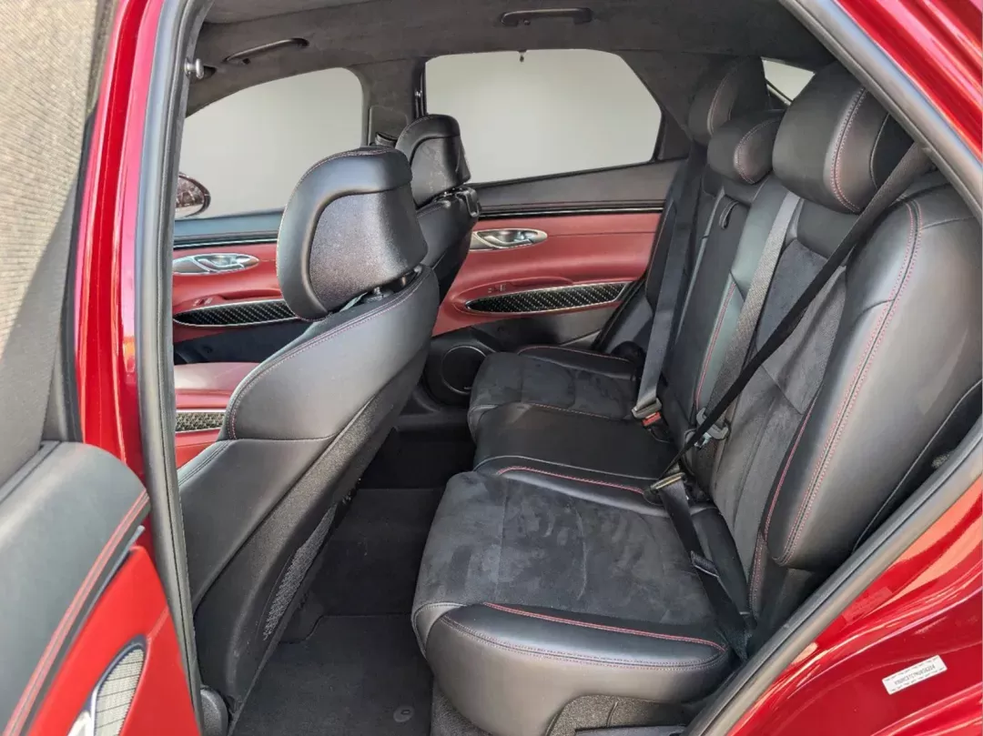 2022 /Red Genesis GV70 3.5T Sport (KMUMCDTC7NU) with an Twin Turbo Premium Unleaded V-6 3.5 L/212 engine, 8-Speed Automatic w/OD transmission, located at 521 Old Farm Lane Rd, Prattville, AL, 36066, (334) 325-1505, 32.482460, -86.416367 - 2022 Genesis GV70 3.5T Sport - Photo#10