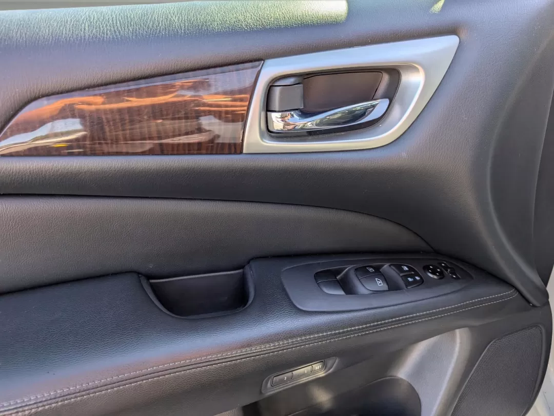 2016 /Charcoal Nissan Pathfinder Platinum (5N1AR2MN8GC) with an Other engine, located at 7000 Northlake Connector, Columbus, GA, 31904, (706) 987-8085, 32.524975, -84.978134 - **Explore the Open Road in Style and Comfort with the 2016 Nissan Pathfinder Platinum at Gils Auto in Phenix City, AL!**<br /> <br /> Are you seeking a versatile and reliable SUV that can keep up with your family's dynamic lifestyle? Whether you're taking the kids to soccer practice, heading out for - Photo#8