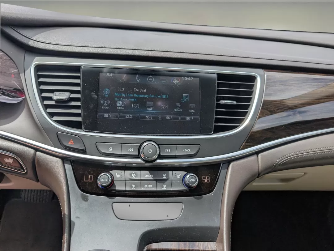 2017 /Light Neutral Buick LaCrosse Essence (1G4ZP5SS1HU) with an Other engine, located at 1430 Gateway Drive, Opelika, AL, 36801, (334) 239-0944, 32.637871, -85.409790 - 2017 Buick LaCrosse Essence - Photo#12