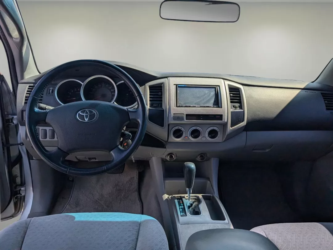 2006 Toyota Tacoma PreRunner (5TEJU62N16Z) with an Other engine, located at 1430 Gateway Drive, Opelika, AL, 36801, (334) 239-0944, 32.637871, -85.409790 - Looking for a reliable vehicle that fits your active lifestyle? The 2006 Toyota Tacoma PreRunner, available at Gils Auto in Opelika, AL, is your perfect companion for weekend adventures, family outings, or even those long commutes to work. With its rugged build and spacious interior, this crew cab p - Photo#12