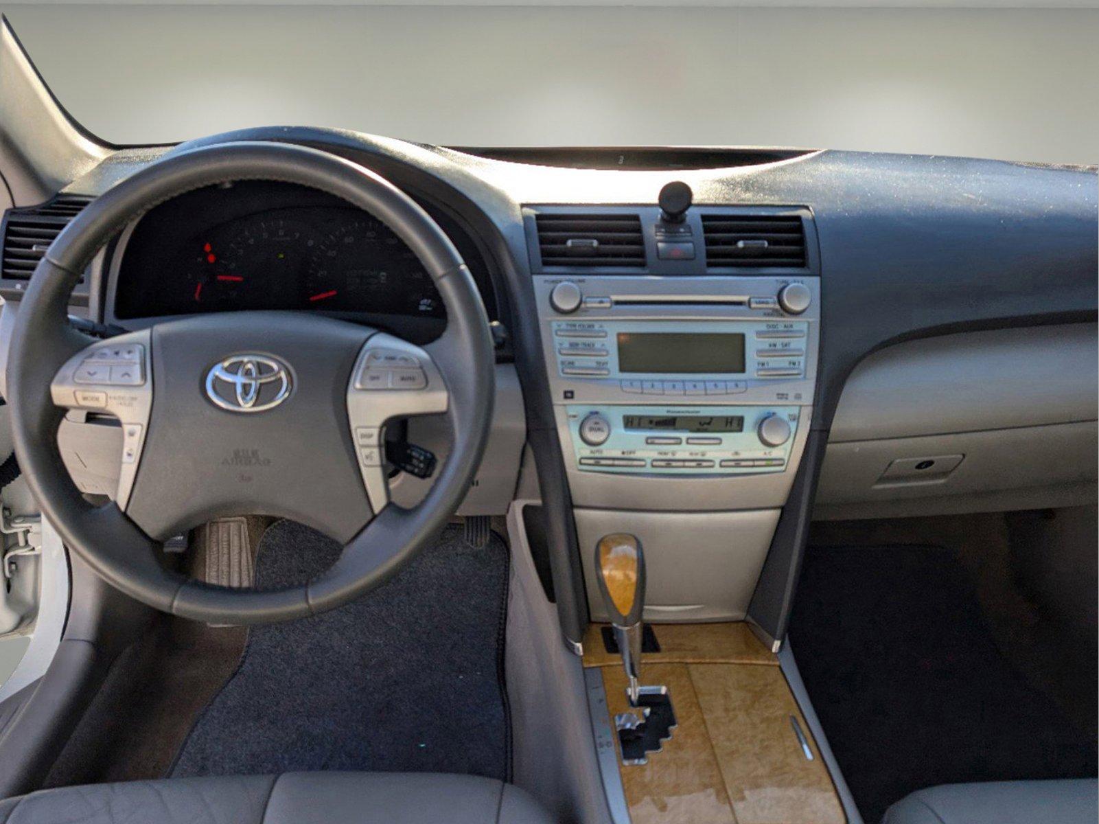 2007 Toyota Camry XLE (4T1BK46K27U) with an Gas V6 3.5L/211 engine, 6-Speed Automatic w/OD transmission, located at 804 22nd Ave, Phenix City, AL, 36870, (334) 297-1860, 32.484749, -85.024475 - 2007 Toyota Camry XLE - Photo#9