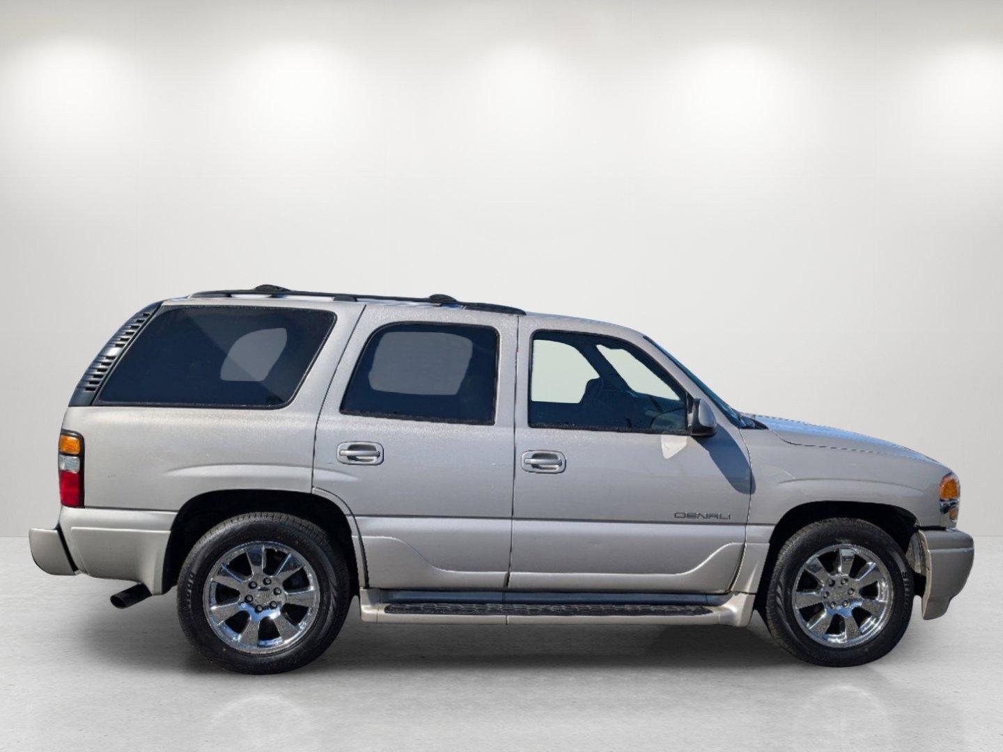2006 /Stone Gray GMC Yukon Denali (1GKEK63U46J) with an Gas V8 6.0L/364 engine, 4-Speed Automatic w/OD transmission, located at 5115 14th Ave., Columbus, GA, 31904, (706) 323-0345, 32.511494, -84.971046 - 2006 GMC Yukon Denali - Photo#3