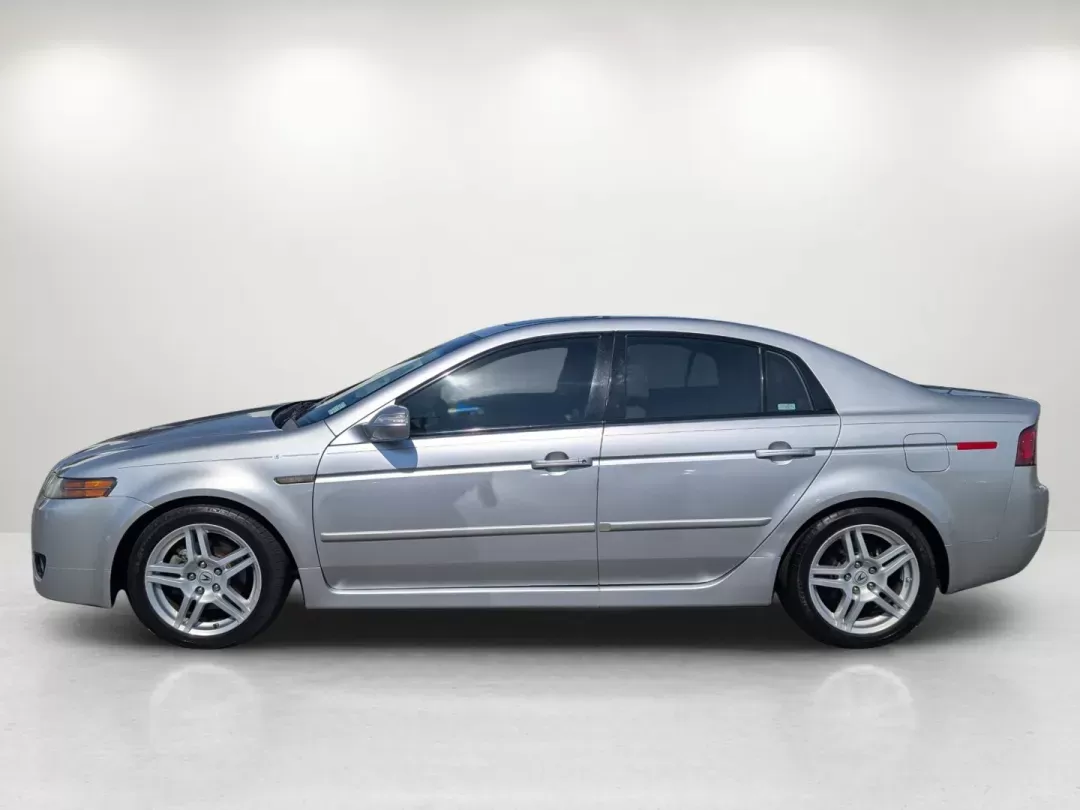 2008 Acura TL (19UUA66228A) with an Gas V6 3.2L/196 engine, 5-Speed Automatic w/OD transmission, located at 1430 Gateway Drive, Opelika, AL, 36801, (334) 239-0944, 32.637871, -85.409790 - 2008 Acura TL - Photo#8
