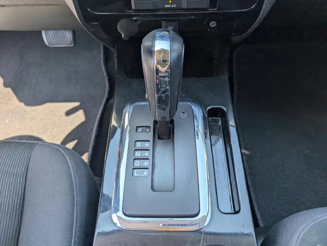 2011 /Charcoal Mazda Tribute Sport (4F2CY0C7XBK) with an Gas I4 2.5L/152 engine, 6-Speed Automatic transmission, located at 1430 Gateway Drive, Opelika, AL, 36801, (334) 239-0944, 32.637871, -85.409790 - 2011 Mazda Tribute Sport - Photo#12