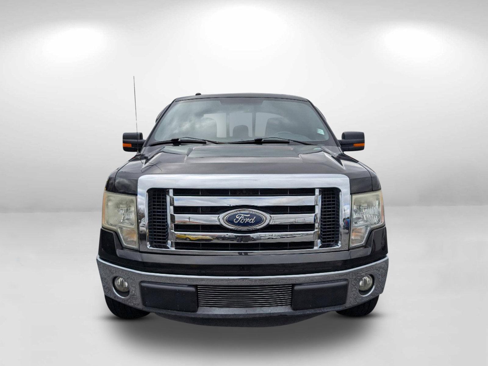 2011 Ford F-150 XLT (1FTEW1CM9BF) with an Gas/Ethanol V6 3.7/227 engine, 6-Speed Automatic transmission, located at 521 Old Farm Lane Rd, Prattville, AL, 36066, (334) 325-1505, 32.482460, -86.416367 - 2011 Ford F-150 XLT - Photo#1