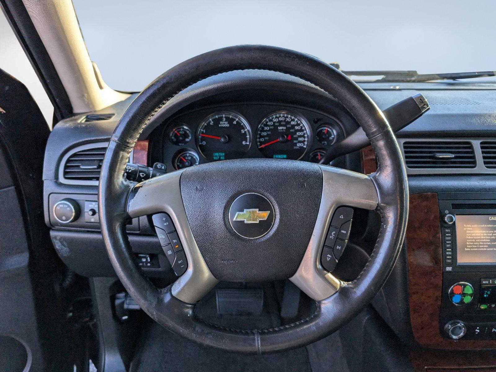 2014 /Ebony Chevrolet Suburban LTZ (1GNSCKE05ER) with an Gas/Ethanol V8 5.3L/323 engine, 6-Speed Automatic transmission, located at 7000 Northlake Connector, Columbus, GA, 31904, (706) 987-8085, 32.524975, -84.978134 - 2014 Chevrolet Suburban LTZ - Photo#15