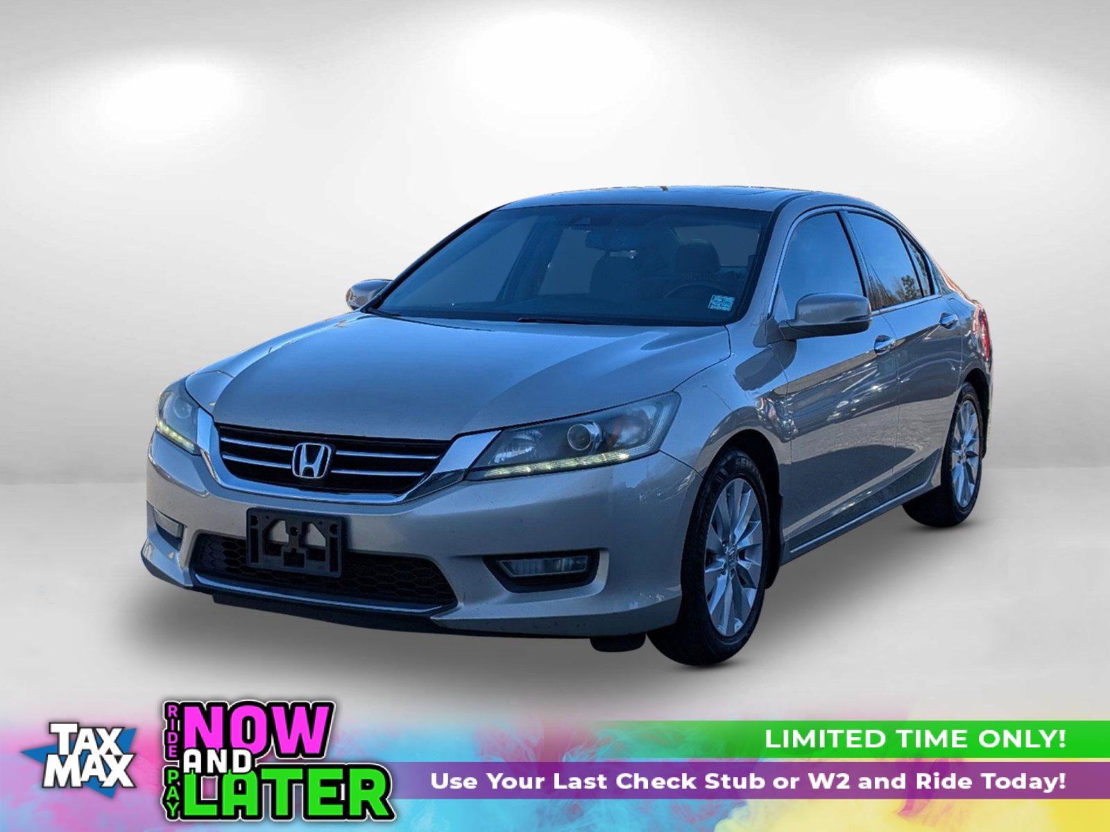 2013 Honda Accord Sdn EX-L (1HGCR3F88DA) with an Gas V6 3.5L/212 engine, 6-Speed Automatic w/Manual Shift transmission, located at 7000 Northlake Connector, Columbus, GA, 31904, (706) 987-8085, 32.524975, -84.978134 - 2013 Honda Accord Sdn EX-L - Photo#0