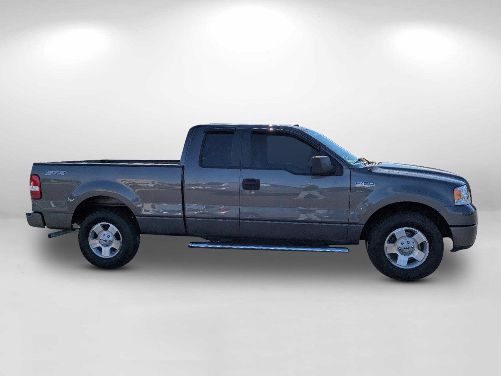 2008 Ford F-150 XLT (1FTRX12W08F) with an Gas V8 4.6L/281 engine, 4-Speed Automatic w/OD transmission, located at 5115 14th Ave., Columbus, GA, 31904, (706) 323-0345, 32.511494, -84.971046 - 2008 Ford F-150 XLT - Photo#3