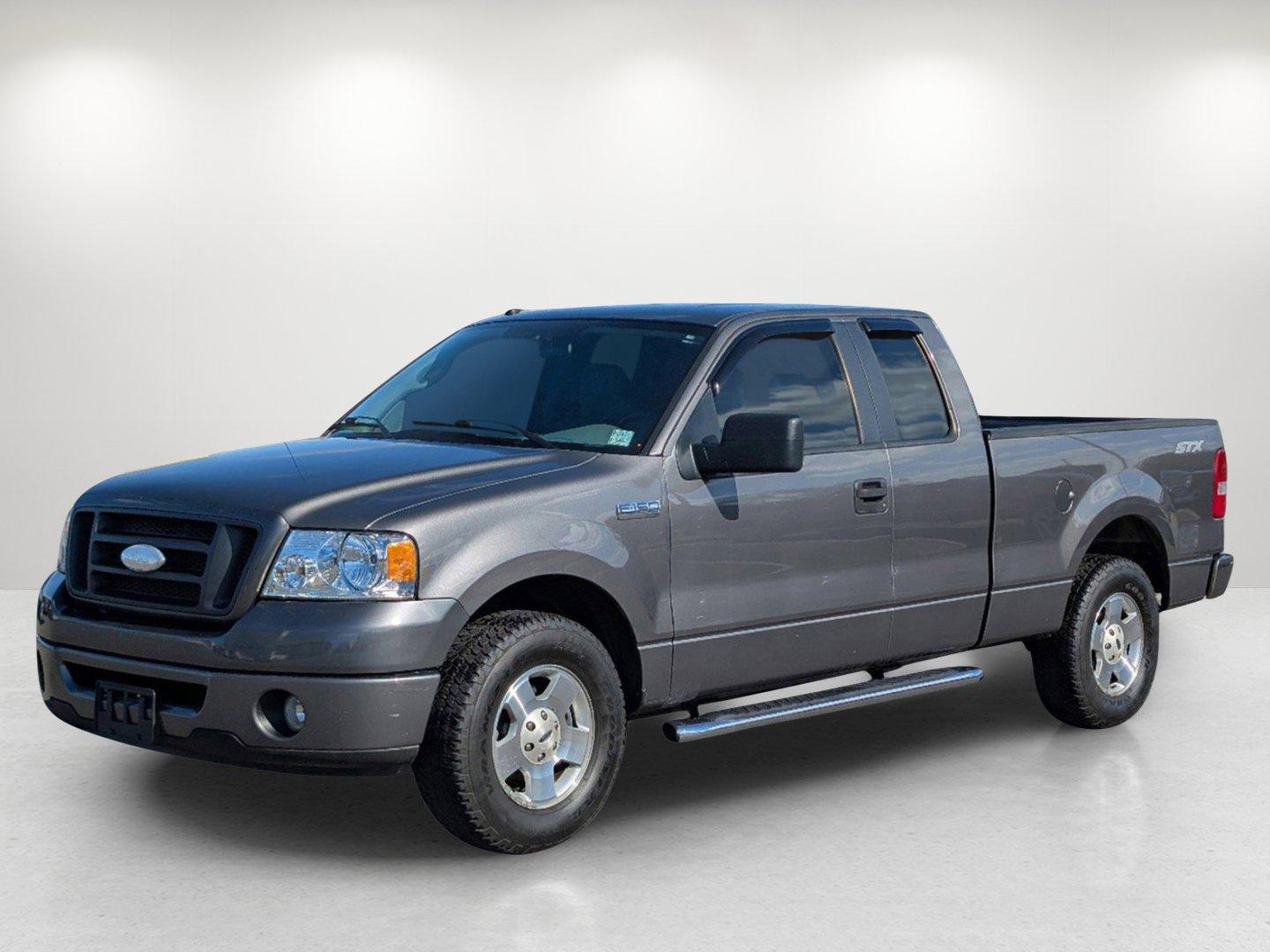 2008 Ford F-150 XLT (1FTRX12W08F) with an Gas V8 4.6L/281 engine, 4-Speed Automatic w/OD transmission, located at 3959 U.S. 80 W, Phenix City, AL, 36870, (334) 297-4885, 32.469296, -85.135185 - 2008 Ford F-150 XLT - Photo#0