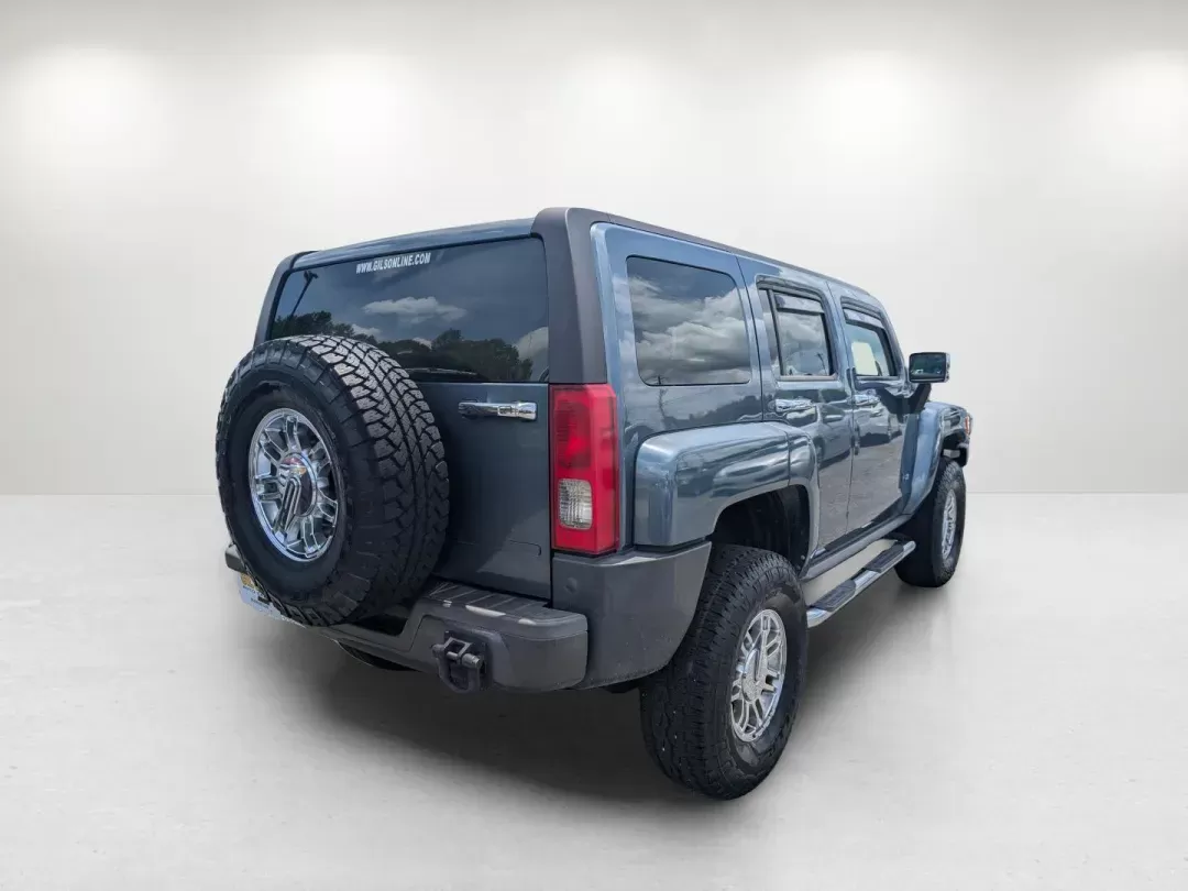 2006 /Ebony Hummer H3 (5GTDN136768) with an Gas 5 3.5L/211 engine, 4-Speed Automatic w/OD transmission, located at 3959 U.S. 80 W, Phenix City, AL, 36870, (334) 297-4885, 32.469296, -85.135185 - 2006 Hummer H3 - Photo#5