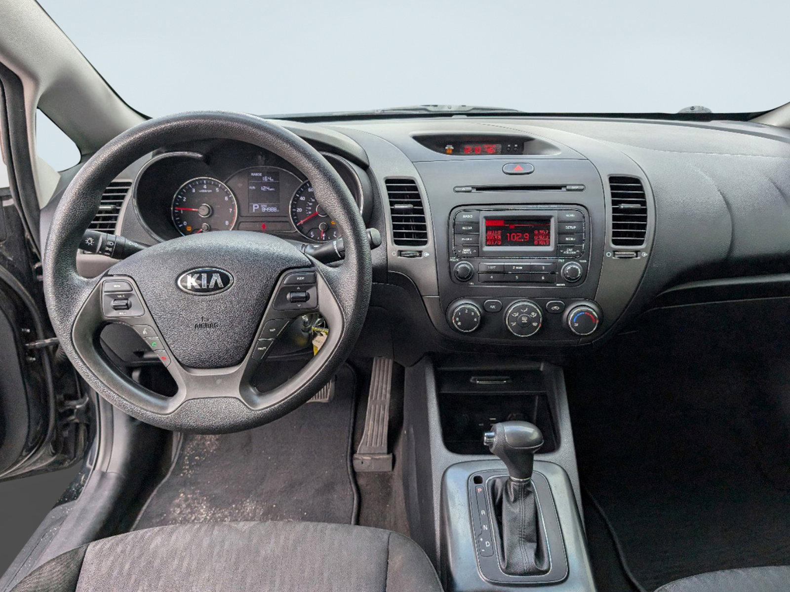 2016 /Black Kia Forte LX (KNAFK4A64G5) with an Regular Unleaded I-4 1.8 L/110 engine, 6-Speed Automatic w/OD transmission, located at 1430 Gateway Drive, Opelika, AL, 36801, (334) 239-0944, 32.637871, -85.409790 - 2016 Kia Forte LX - Photo#10