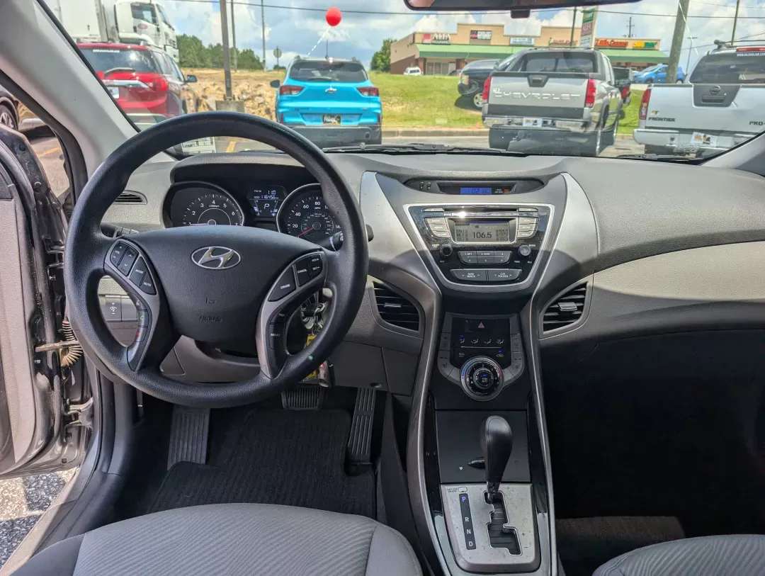 2013 /Gray Hyundai Elantra GLS (5NPDH4AE2DH) with an Gas I4 1.8L/110 engine, 6-Speed Automatic w/Manual Shift transmission, located at 3959 U.S. 80 W, Phenix City, AL, 36870, (334) 297-4885, 32.469296, -85.135185 - 2013 Hyundai Elantra GLS - Photo#11