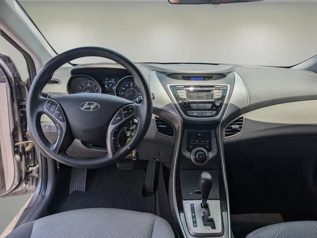 2013 /Gray Hyundai Elantra GLS (5NPDH4AE2DH) with an Gas I4 1.8L/110 engine, 6-Speed Automatic w/Manual Shift transmission, located at 521 Old Farm Lane Rd, Prattville, AL, 36066, (334) 325-1505, 32.482460, -86.416367 - 2013 Hyundai Elantra GLS - Photo#10