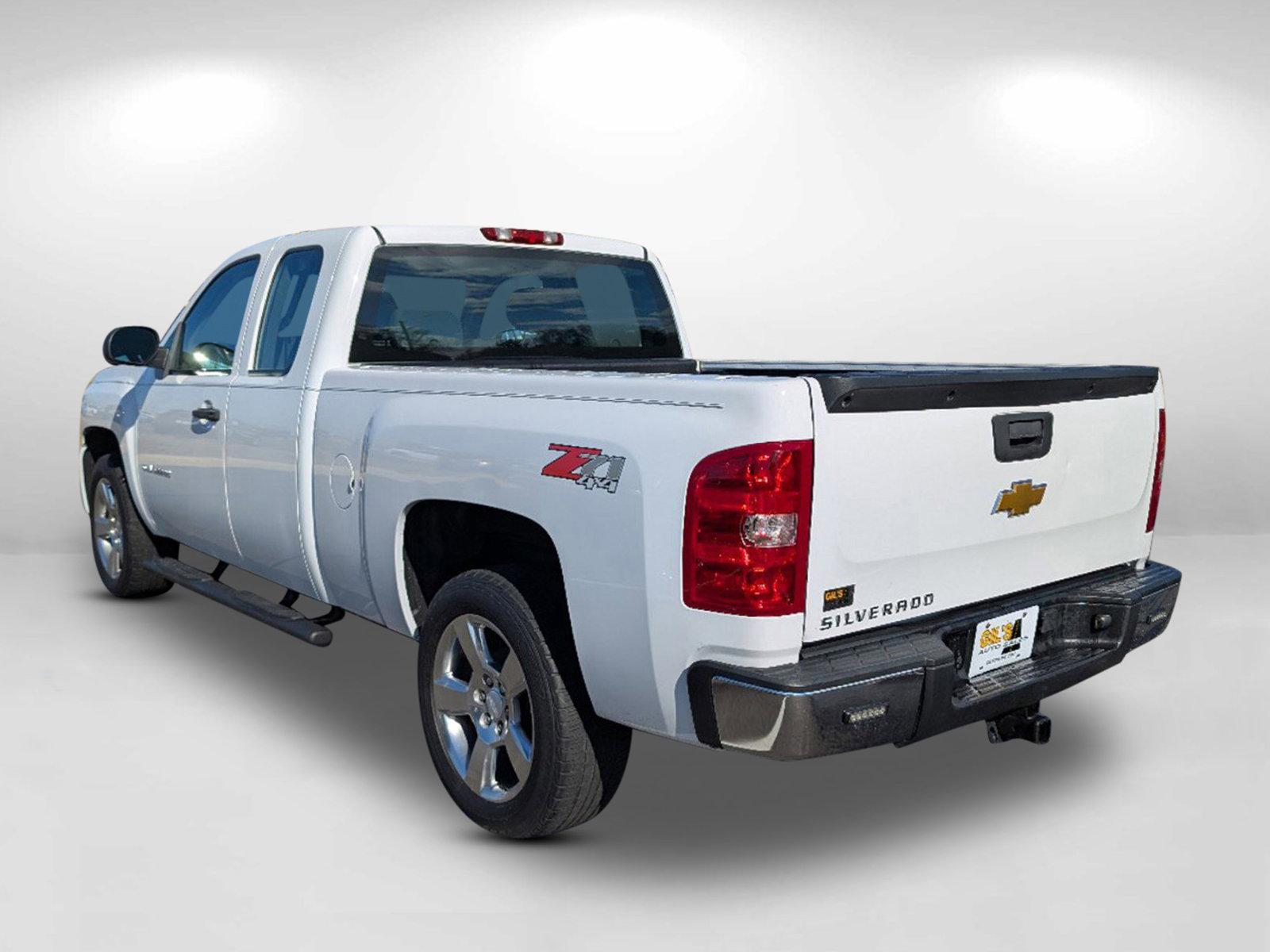 2013 /Dark Titanium Chevrolet Silverado 1500 Work Truck (1GCRKPEA0DZ) with an Gas/Ethanol V8 4.8L/293 engine, 4-Speed Automatic transmission, located at 521 Old Farm Lane Rd, Prattville, AL, 36066, (334) 325-1505, 32.482460, -86.416367 - 2013 Chevrolet Silverado 1500 Work Truck - Photo#11