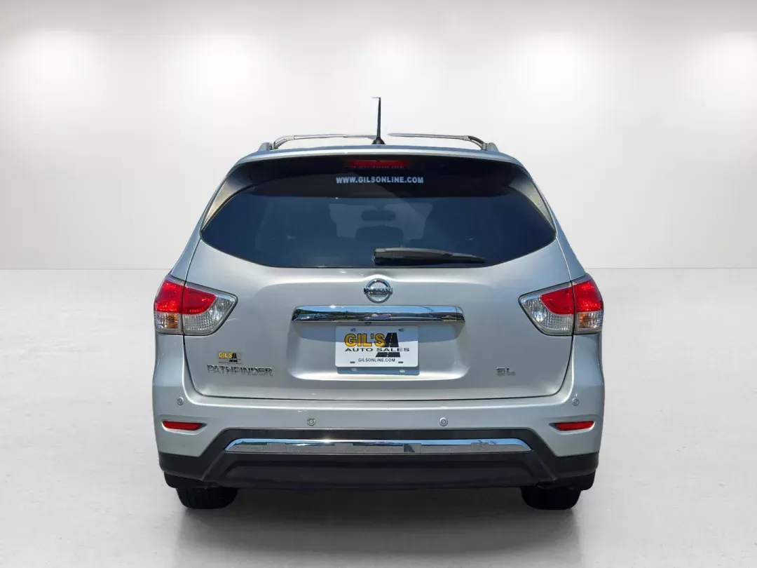 2013 /Charcoal Nissan Pathfinder SL (5N1AR2MN7DC) with an Other engine, located at 5115 14th Ave., Columbus, GA, 31904, (706) 323-0345, 32.511494, -84.971046 - **Discover Your Perfect Family Adventure with the 2013 Nissan Pathfinder SL at Gils Auto - Columbus** <br /> <br /> Are you ready to elevate your family outings or weekend adventures? The 2013 Nissan Pathfinder SL, available now at Gils Auto in Columbus, GA, is the SUV that blends style, space, and - Photo#5