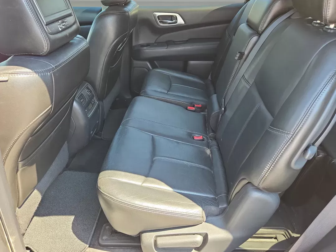 2013 /Charcoal Nissan Pathfinder SL (5N1AR2MN7DC) with an Other engine, located at 5115 14th Ave., Columbus, GA, 31904, (706) 323-0345, 32.511494, -84.971046 - **Discover Your Perfect Family Adventure with the 2013 Nissan Pathfinder SL at Gils Auto - Columbus** <br /> <br /> Are you ready to elevate your family outings or weekend adventures? The 2013 Nissan Pathfinder SL, available now at Gils Auto in Columbus, GA, is the SUV that blends style, space, and - Photo#13