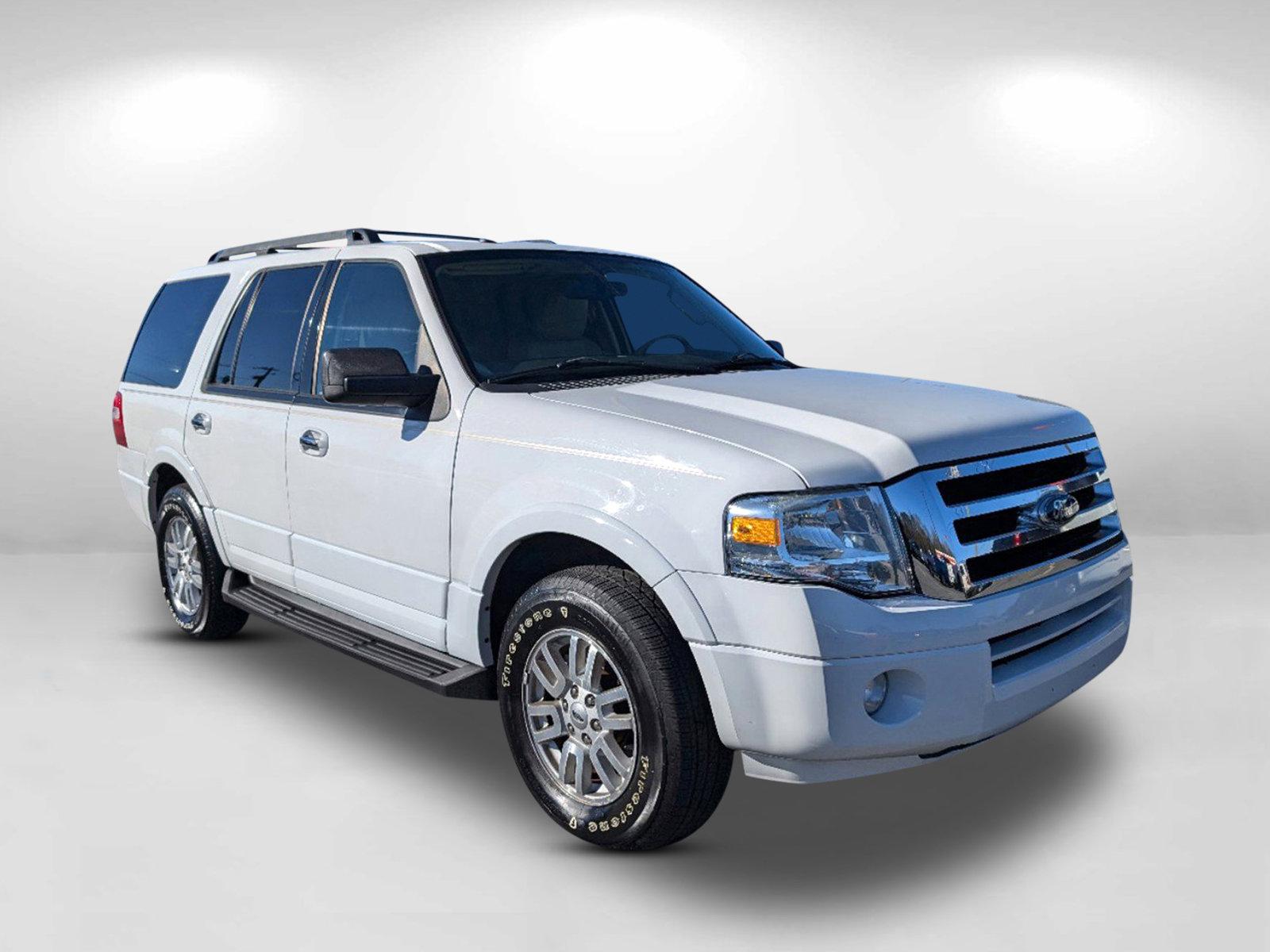 2014 Ford Expedition XLT (1FMJU1H59EE) with an Regular Unleaded V-8 5.4 L/330 engine, 6-Speed Automatic w/OD transmission, located at 5115 14th Ave., Columbus, GA, 31904, (706) 323-0345, 32.511494, -84.971046 - 2014 Ford Expedition XLT - Photo#3