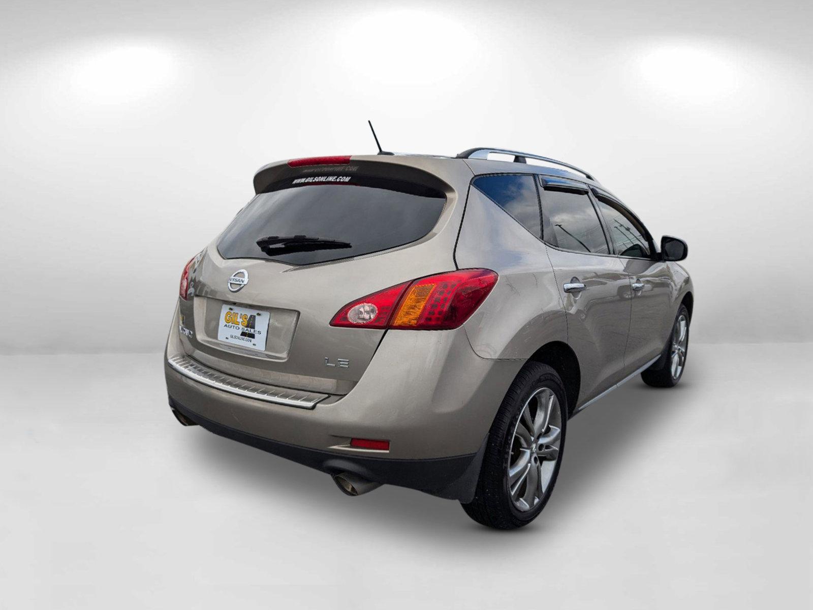 2010 /Beige Nissan Murano LE (JN8AZ1MU1AW) with an Gas V6 3.5L/ engine, 1-Speed Continuously Variable Automatic (CVT) transmission, located at 1430 Gateway Drive, Opelika, AL, 36801, (334) 239-0944, 32.637871, -85.409790 - 2010 Nissan Murano LE - Photo#4