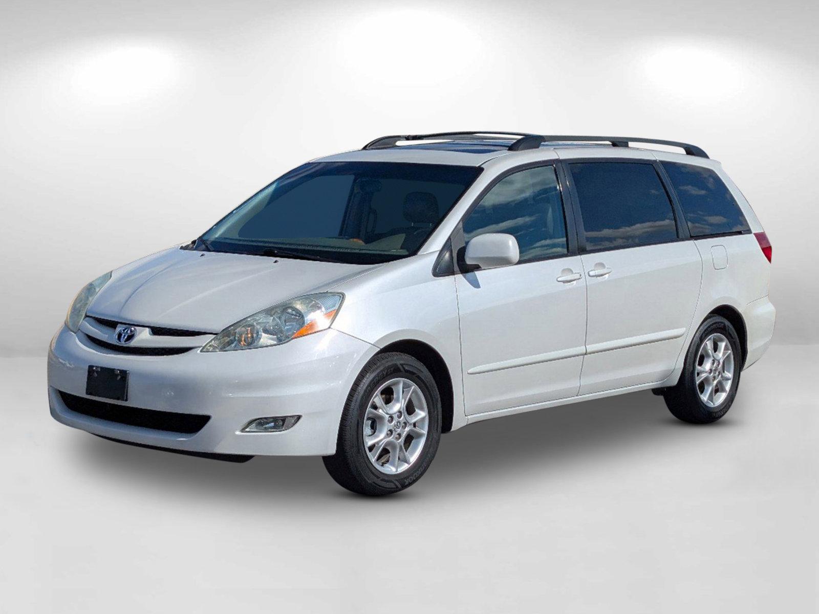 2006 Toyota Sienna (5TDZA22C46S) with an Gas V6 3.3L/201 engine, 5-Speed Automatic transmission, located at 521 Old Farm Lane Rd, Prattville, AL, 36066, (334) 325-1505, 32.482460, -86.416367 - 2006 Toyota Sienna - Photo#4