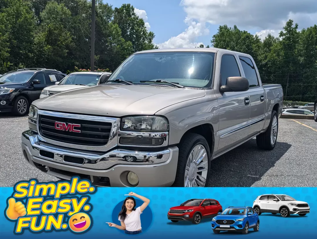 2004 /Pewter GMC Sierra 1500 Crew Cab SLE (2GTEC13T241) with an Gas V8 5.3L/325 engine, 4-Speed HD Automatic w/OD transmission, located at 7000 Northlake Connector, Columbus, GA, 31904, (706) 987-8085, 32.524975, -84.978134 - 2004 GMC Sierra 1500 Crew Cab SLE - Photo#0