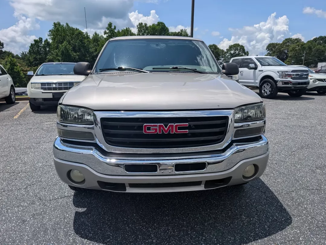 2004 /Pewter GMC Sierra 1500 Crew Cab SLE (2GTEC13T241) with an Gas V8 5.3L/325 engine, 4-Speed HD Automatic w/OD transmission, located at 7000 Northlake Connector, Columbus, GA, 31904, (706) 987-8085, 32.524975, -84.978134 - 2004 GMC Sierra 1500 Crew Cab SLE - Photo#1