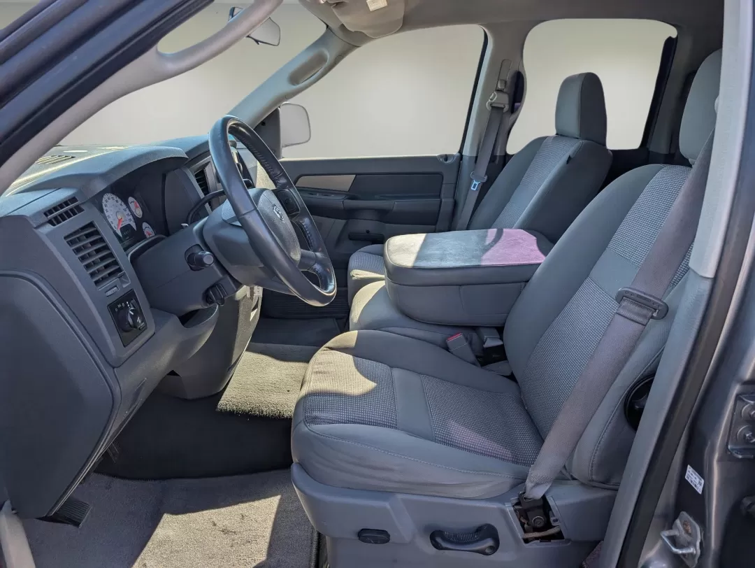 2008 /Medium Slate Gray Dodge Ram 1500 SLT (1D7HU18218J) with an Other engine, located at 3959 U.S. 80 W, Phenix City, AL, 36870, (334) 297-4885, 32.469296, -85.135185 - 2008 Dodge Ram 1500 SLT - Photo#10