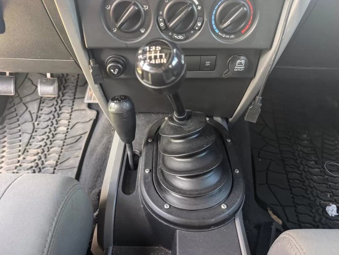 2008 /Dark/Medium Slate Gray Jeep Wrangler Unlimited X (1J4GA39168L) with an Other engine, located at 521 Old Farm Lane Rd, Prattville, AL, 36066, (334) 325-1505, 32.482460, -86.416367 - **Adventure Awaits: Own the 2008 Jeep Wrangler Unlimited X Today!**<br /> <br /> Are you ready to break free from the mundane and embrace a lifestyle of adventure? Look no further than this stunning 2008 Jeep Wrangler Unlimited X, available now at Gils Auto in Phenix City, AL. Whether you're navigat - Photo#13