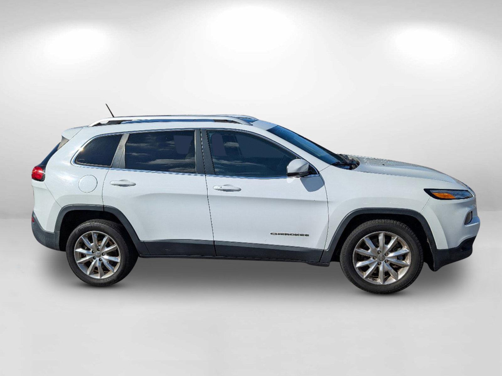 2015 /Lt Frost Beige/Black Jeep Cherokee Limited (1C4PJLDS8FW) with an Regular Unleaded V-6 3.2 L/198 engine, 9-Speed Automatic w/OD transmission, located at 521 Old Farm Lane Rd, Prattville, AL, 36066, (334) 325-1505, 32.482460, -86.416367 - 2015 Jeep Cherokee Limited - Photo#11