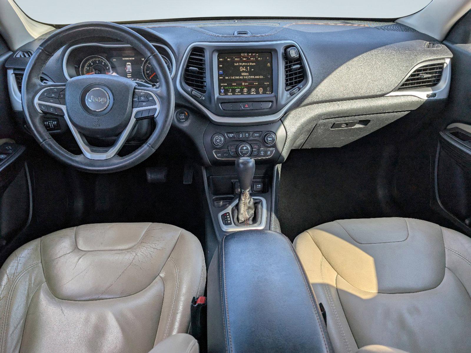 2015 /Lt Frost Beige/Black Jeep Cherokee Limited (1C4PJLDS8FW) with an Regular Unleaded V-6 3.2 L/198 engine, 9-Speed Automatic w/OD transmission, located at 521 Old Farm Lane Rd, Prattville, AL, 36066, (334) 325-1505, 32.482460, -86.416367 - 2015 Jeep Cherokee Limited - Photo#17