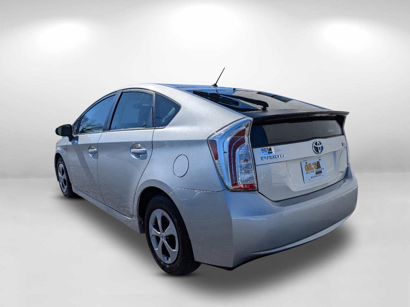 2013 Toyota Prius Five (JTDKN3DU8D0) with an Gas/Electric I4 1.8L/110 engine, 1-Speed Continuously Variable Ratio transmission, located at 3959 U.S. 80 W, Phenix City, AL, 36870, (334) 297-4885, 32.469296, -85.135185 - 2013 Toyota Prius Five - Photo#10