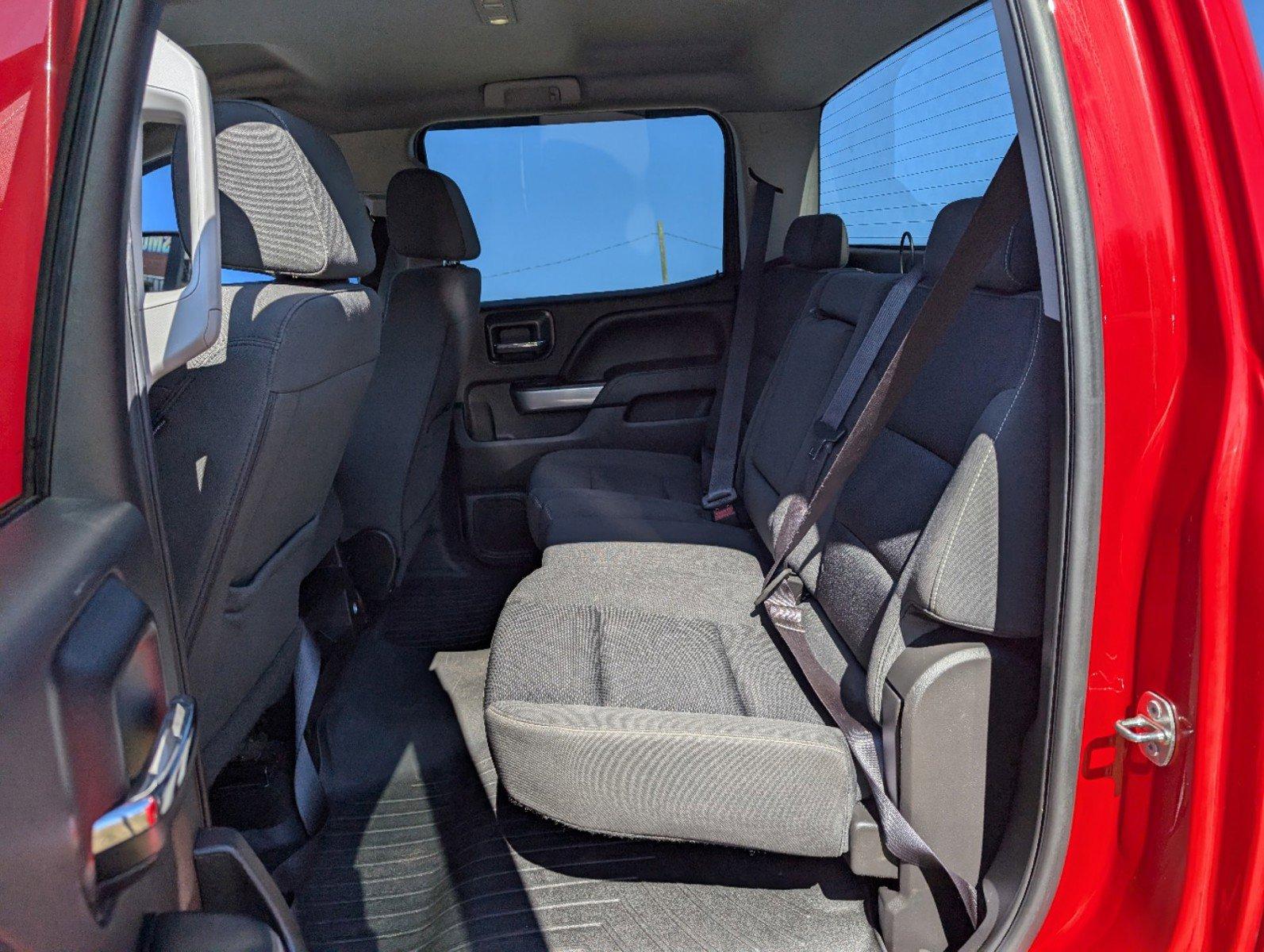 2016 /Jet Black Chevrolet Silverado 1500 LT (3GCUKREC2GG) with an Gas V8 5.3L/325 engine, 6-Speed Automatic transmission, located at 3959 U.S. 80 W, Phenix City, AL, 36870, (334) 297-4885, 32.469296, -85.135185 - 2016 Chevrolet Silverado 1500 LT - Photo#12