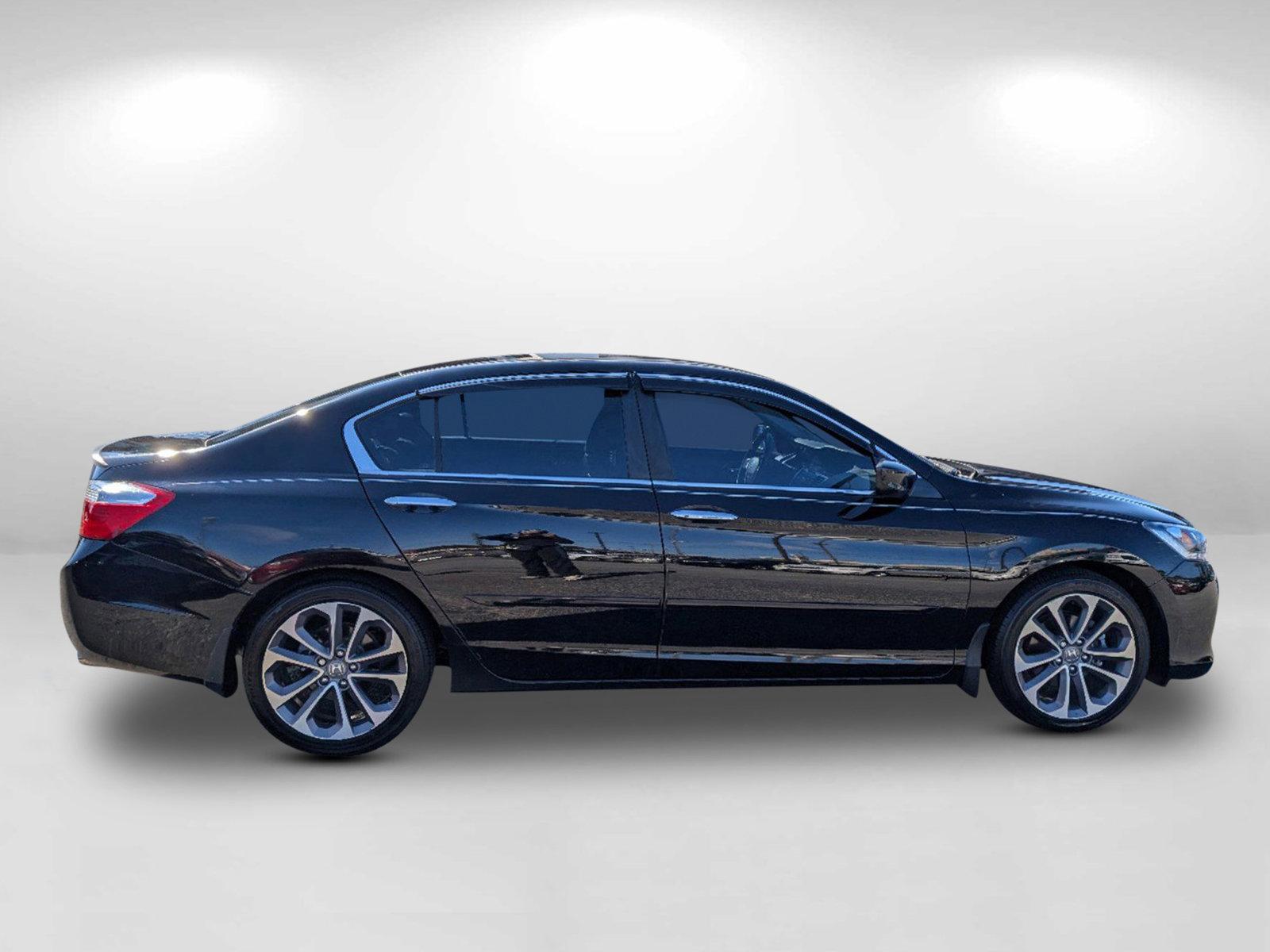 2014 Honda Accord Sedan Sport (1HGCR2F53EA) with an Regular Unleaded I-4 2.4 L/144 engine, 1-Speed CVT w/OD transmission, located at 3959 U.S. 80 W, Phenix City, AL, 36870, (334) 297-4885, 32.469296, -85.135185 - 2014 Honda Accord Sedan Sport - Photo#7